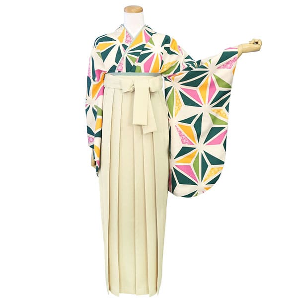 クリーム地にグリーンの麻の葉・アイボリー袴（無地） （二尺袖）／卒業式