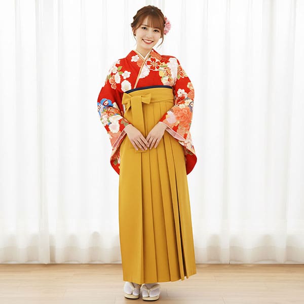 赤地に牡丹と雪輪・マスタード袴（無地）（二尺袖）／卒業式