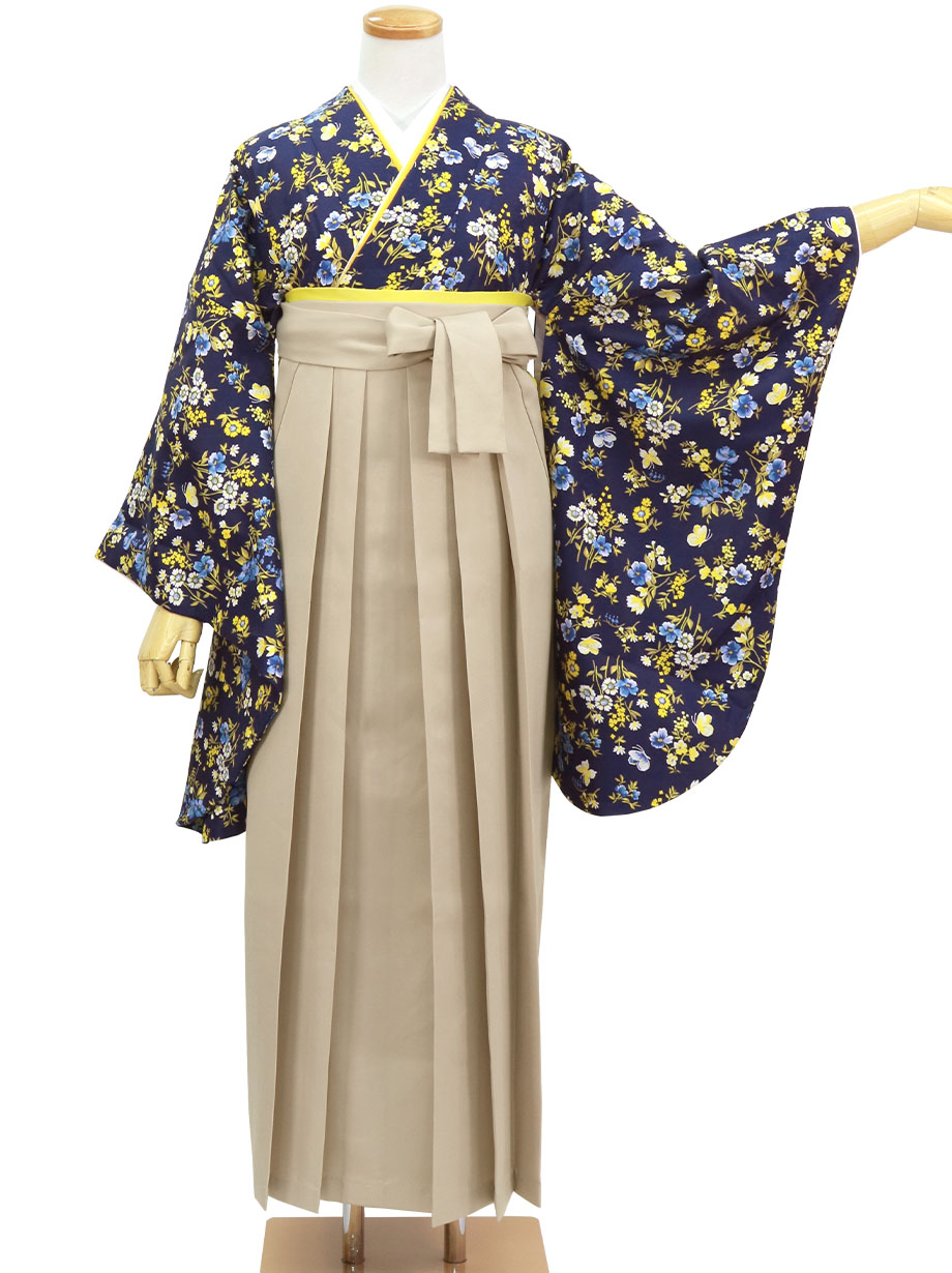 紺地に黄色とブルーの小花と蝶・グレージュ袴（二尺袖）／卒業式