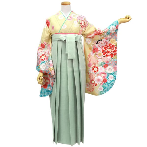 女郎花（おみなえし）色に牡丹と桜・くすみグリーン袴（無地） （二尺袖）／卒業式