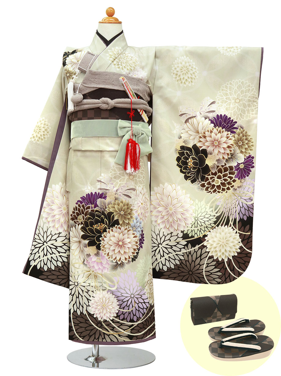 《JAPAN STYLE》灰白色にむじな菊の着物／七五三・七歳女の子