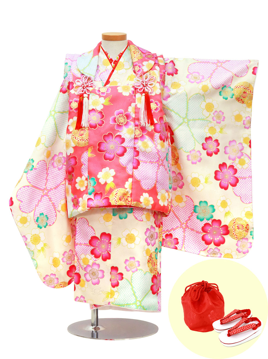 黄色地に桜と鞠の着物、ピンク地に桜と鞠の被布コートセット／七五三・三歳女の子