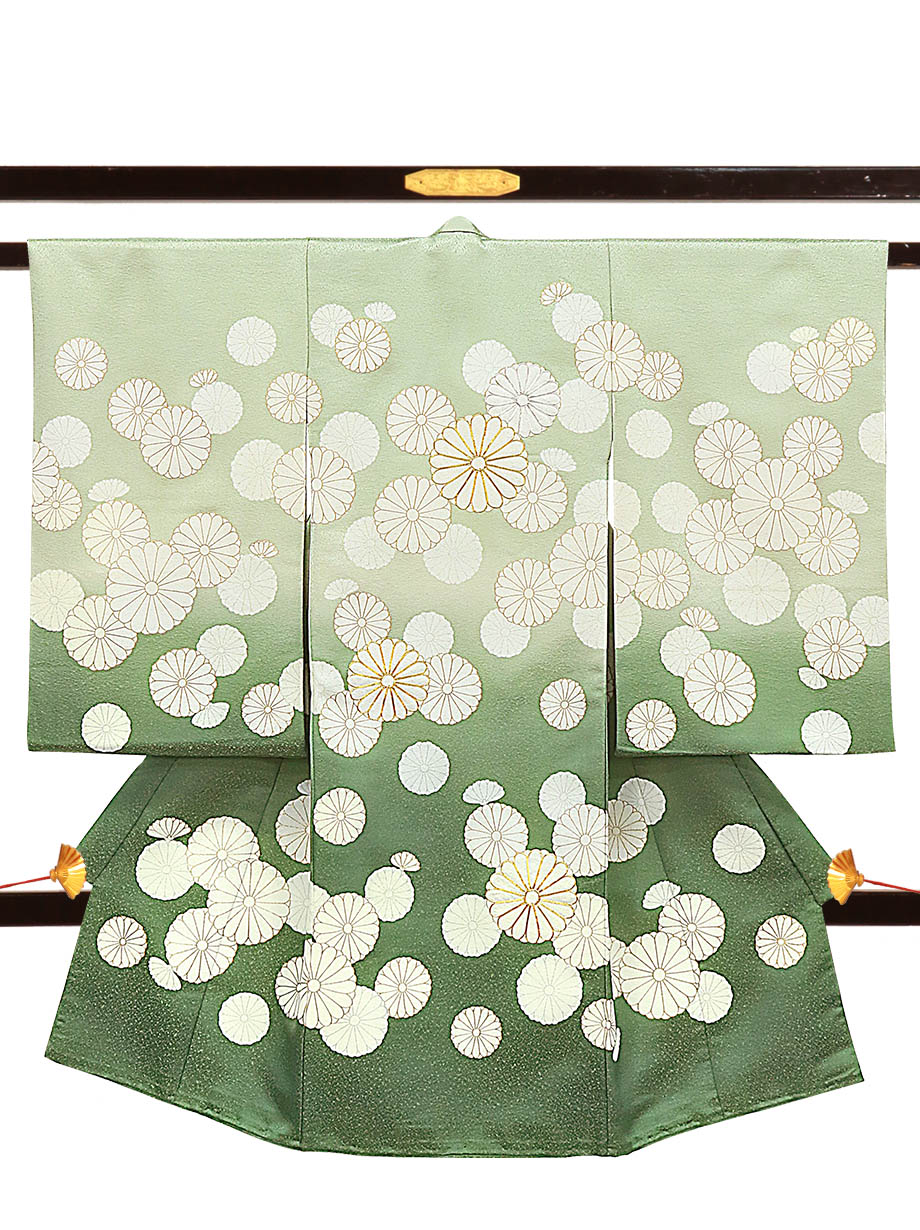 千歳緑のぼかしに菊花紋の祝い着（産着）／男児