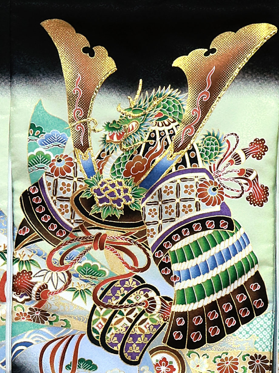 黒地に兜と束ね熨斗の祝い着（産着）／男児（ポリエステル）