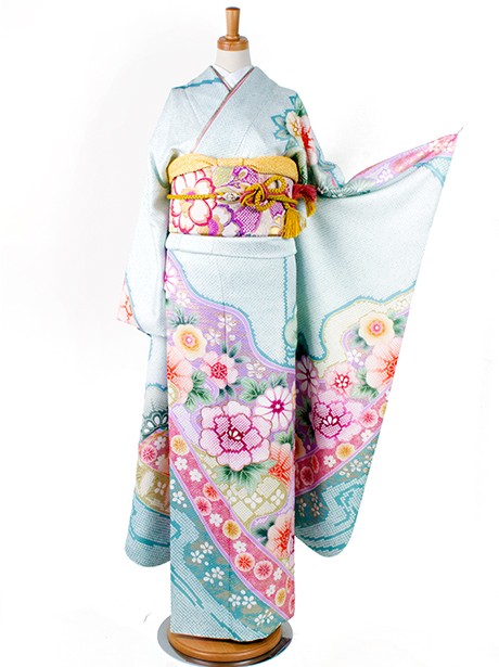 水色に松と菊に牡丹の振袖／総絞り風｜宅配着物レンタルの京都かしきもの