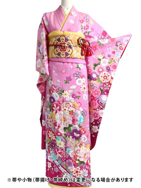 ピンク地に花と流水の振袖／小さめサイズ