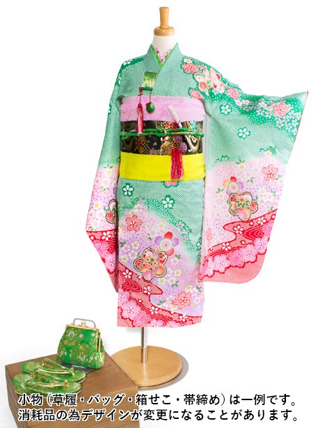 緑色に桜と手鞠の着物／七五三・七歳女の子