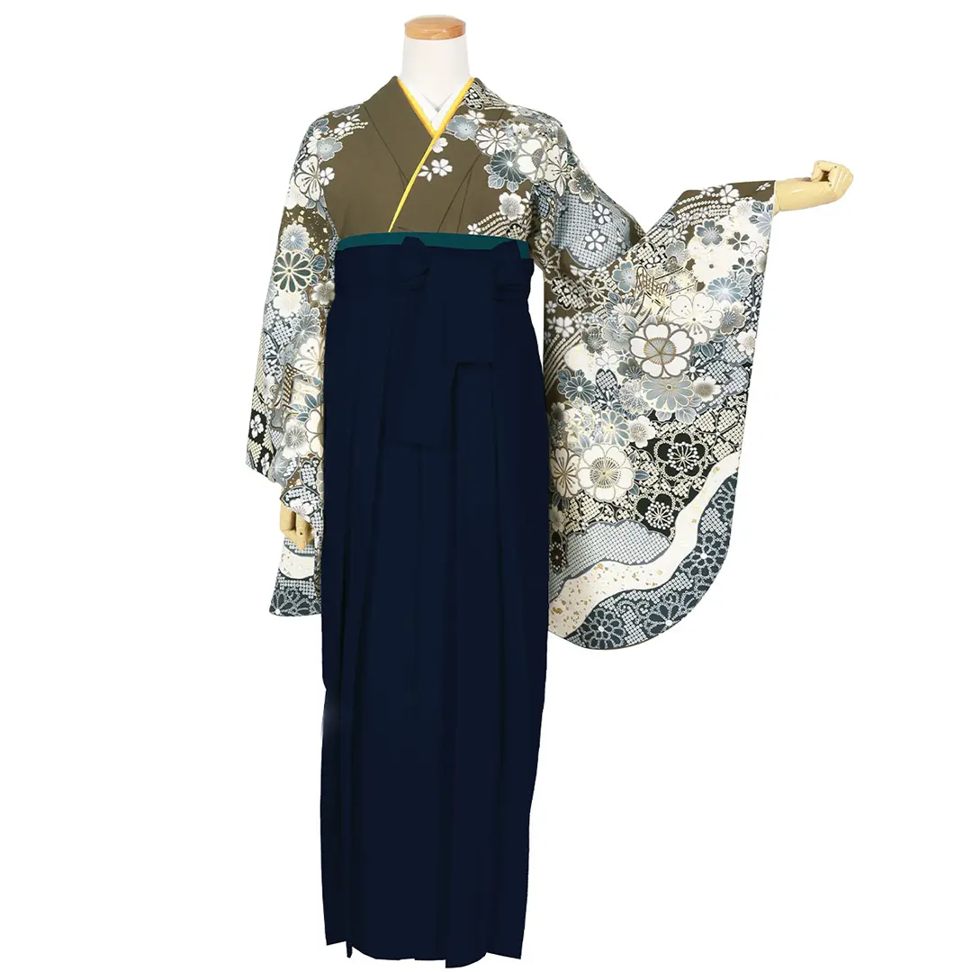 オリーブグリーン地に桜と菊、御所車・紺袴（無地） （二尺袖）／卒業式