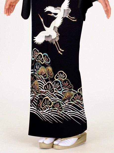 鶴と松の黒留袖