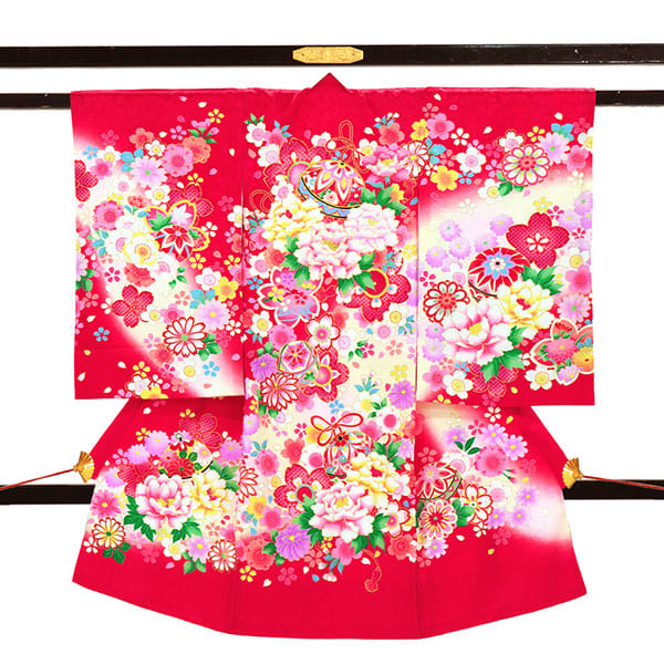 <翔月> 赤地に四季花と鈴の祝い着／女児